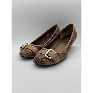 Bjoru By A. J. Valenci Womens Brown Croc-Embossed Leather Ballet Flats With Buck